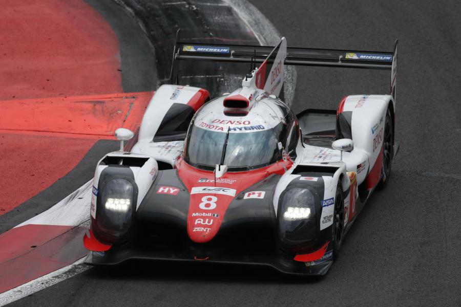  Toyota TS050 Hybrid 2017 года  (фото 32 из 33)